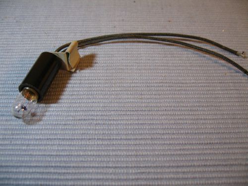 BAKELITE LAMP HOLDER FOR SINGLE BAYONET LAMPS, WITH 6 VOLT LAMP &amp; BRACKET, NEW