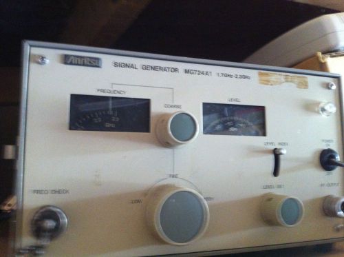 ANRITSU MG724A1 1.7 GHz - 2.3 GHz SIGNAL GENERATOR