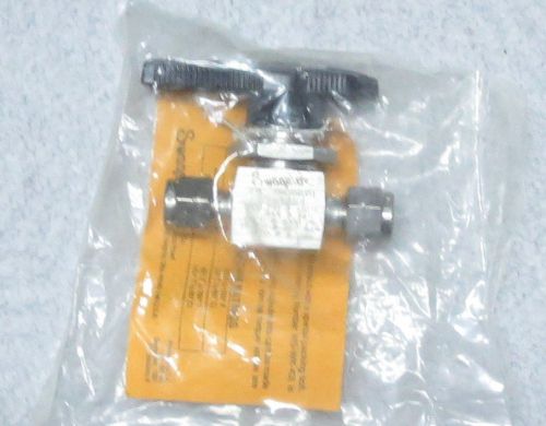 Swagelok  1/4&#034; Stainless Steel Valve SS-43S4  New