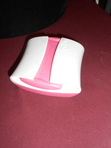 NICE PINK &amp; WHITE POST-IT POP UP HOLDER