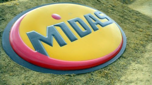 MIDAS MUFFLER POLE SIGN 6X7 FEET LIGHT SKYLIGHT ORIGINAL - Acrylic and Yellow