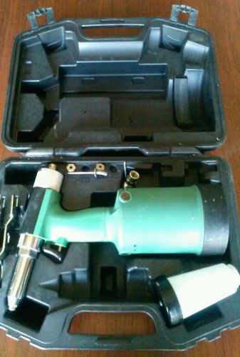 Speedaire air rivet gun/riveter.  Grainger 3CRH6