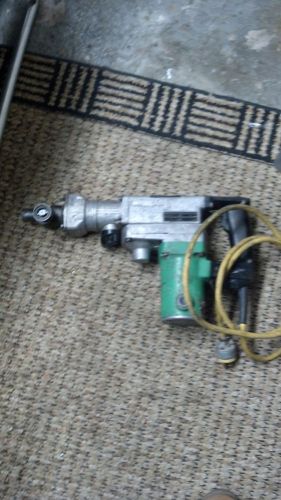 Hitachi DH 38YE 1.5 Rotary Hammer Drill spline