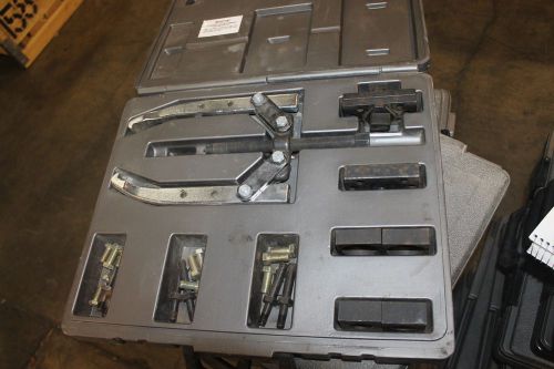 OTC Universal joint Service Set 7057 in Hard Case NICE