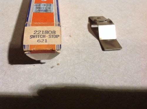 NOS Briggs &amp; Stratton Gas Engine Stop Switch #221808