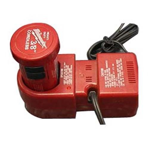 New milwaukee 48-59-0200 7.2v 7.2 volt battery charger for sale