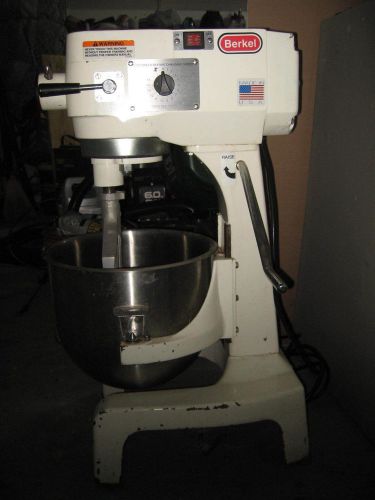 Mixer Berkel 20-qt  115 Volts (Model BX20T)  - NO RESERVE -