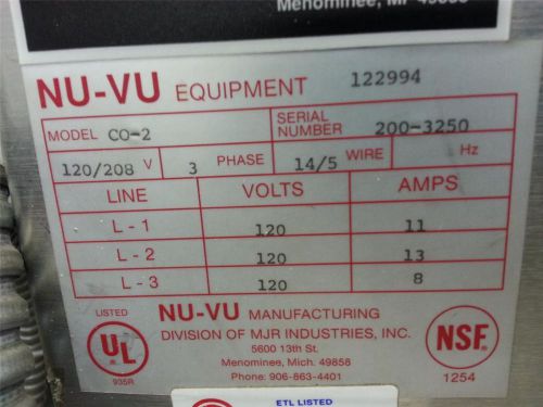nu-vu circulating air countertop oven. Holds 4- 13x18 or 12x20x21/2 pans.