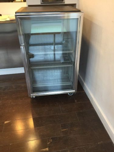 True GDM-07F Display Freezer