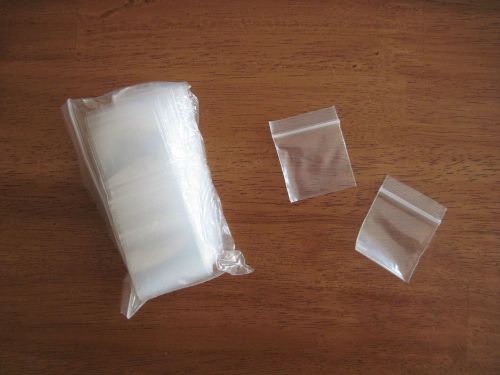 200 - 1.5&#034; X 1.5&#034;  RECLOSABLE ZIP LOCK BAGS