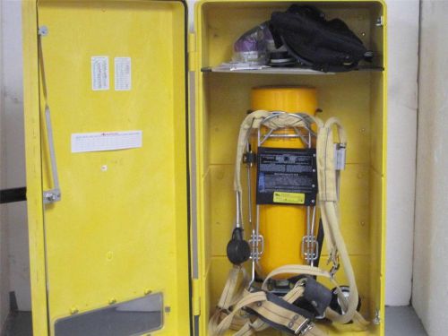 Scott  30 Min Self Contained Breathing Apparatus Kit w/Encon Wall Cabinet