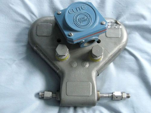 EMERSON MICRO MOTION CORIOLIS MASS FLOW METER Model# CFM010M324PU