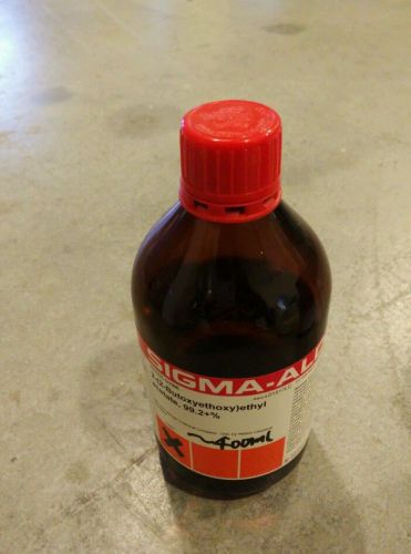 Sigma Aldrich 2-(2-Butoxyethoxy)ethylacetate  537535 99.2% ~400ml