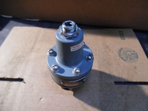 NULLMATIC PRESSURE REGULATOR, MODEL: 40-450, B/M: 14870-10/1630K, NEW