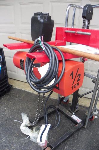 New dayton chain hoist 1/2 ton 10ft lift 16fpm 3 phase electric 230/460 1000lb for sale