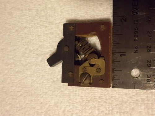 Vintage Arrow H&amp;H Toggle Switch 6A 250V 15A 125V UND LAB INSP