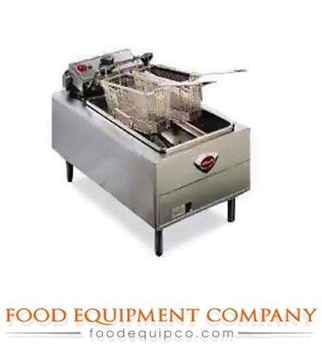 Wells F-49 Fryer countertop electric single fry pot 15 lb. fat capacity