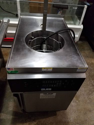 GILES PRESSURE FRYER MODEL # GEF-400 ELECTRIC