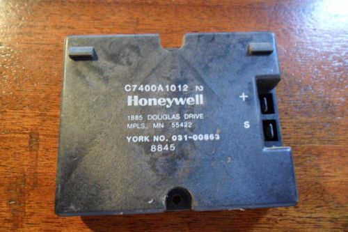 Honeywell C7400-A-1012 Enthalpy Sensor  USED