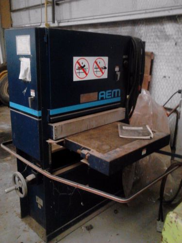 Abrasive Engineering &amp; Manufacturing Dry Belt Sander