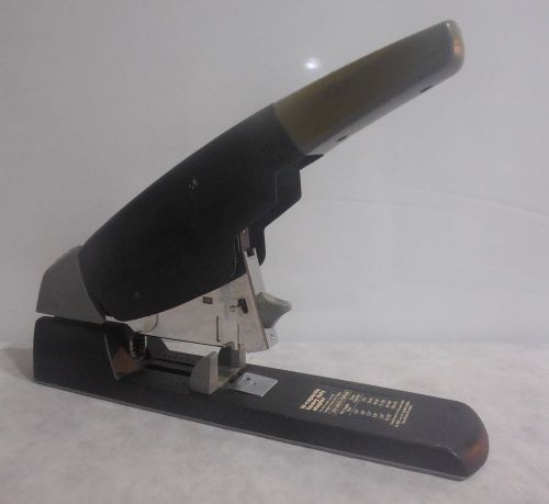 Swingline Hi-Capacity Heavy Duty Stapler 90002