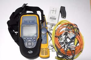 Fluke Networks LinkRunner AT-2000 Network Auto-Tester w/ Probe 100 + Accessories