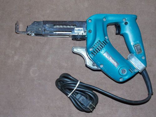 Makita 6832 1&#034; - 2-1/4&#034; auto-feed screwdriver drill/screw-gun works-great b166 for sale