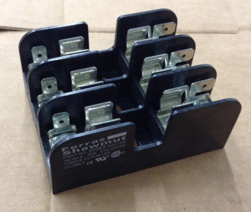 FUSE BLOCK FERRAZ SHAWMUT PART# 30323 600V 30A LOT OF 2 $20