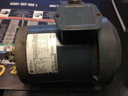 General Electric 5K46MN8069 AC Motor 1-HP 1725RPM, 208-230/460V, 3-Phase, 143TC