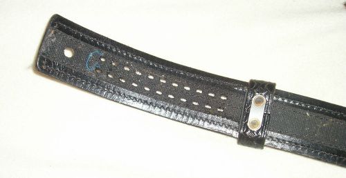 SAFARILAND A-9 MDL-94 BASKETWEAVE BUCKLELESS LOOP AND HOOK VELCRO BELT SIZE 34