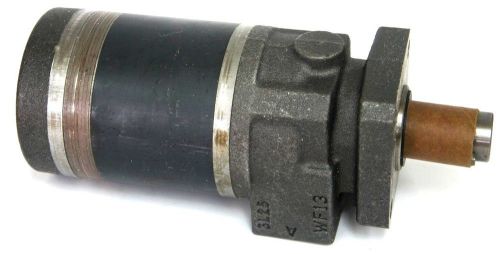 NEW PARKER TB0330FM100AAAB HYDRAULIC MOTOR LOW SPEED HIGH TORQUE 02704AB 1243