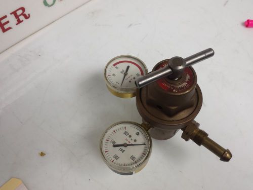 Union Carbide Oxweld 77B1 R-66 Two-Stage Gas Regulator CGA-510