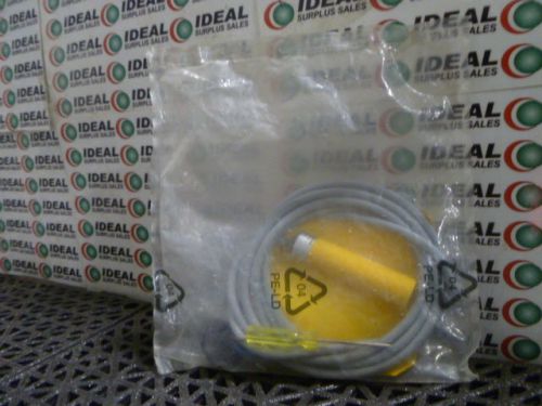 TURCK BC5S18AP4X **NIB**