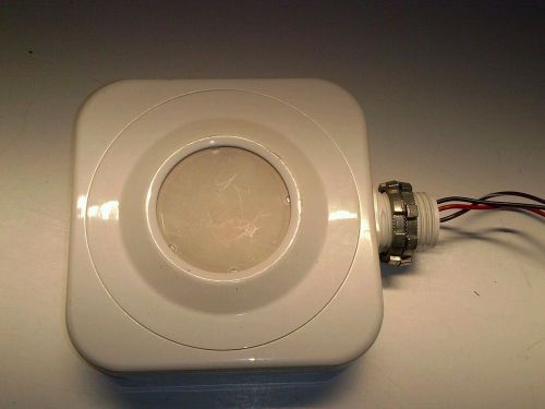 Sensor Switch CMB-ADC Daylight Harvesting Controller