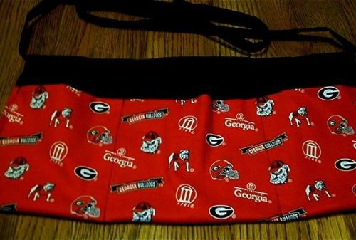 WAITRESS APRON  UNIVERSITY OF GEORGIA BULLDOGS