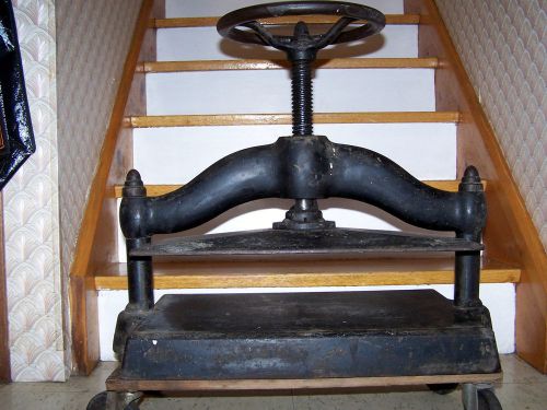 Nipping Book Press