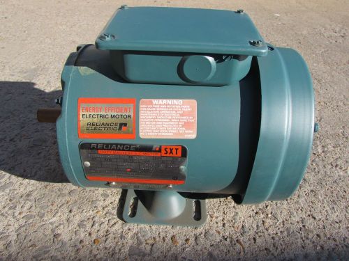 RELIANCE ELECTRIC MOTOR B77C8354N-TT , 1/4 HP 1140 RPM , FR. FB56 3 PH NEW