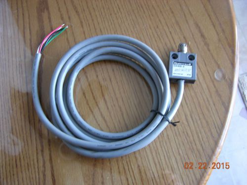 NEW HONEYWELL MICRO SWITCH 914CE2-9 LIMIT SWITCH 914CE29