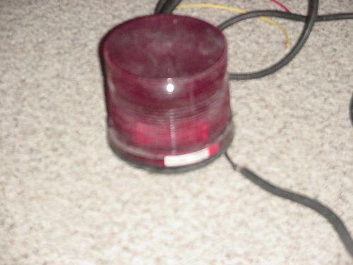 WHELEN RED LIGHT MODEL VP-420 FOR PARTS