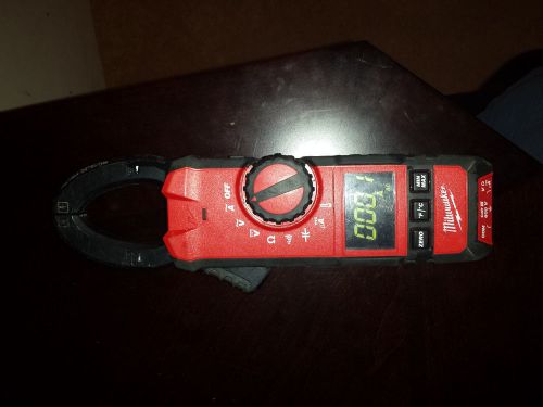 milwaukee clamp meter  600v  tester