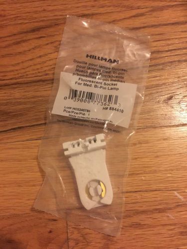 Leviton Fluorescent Socket Lamp Holder Light 660W 600V Hillman Medium Bi-Pin