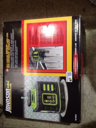 New In Box! JOHNSON 40-6543 Rotary Laser Level, Green - Free Shipping