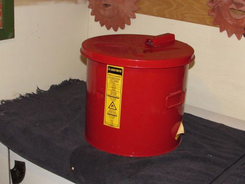 Justrite Safety Cleaning Tank Dip Tank No. 27605 Wash Tank No. 27713 with Basket