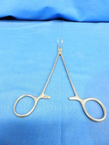 V. Mueller Mixter Thoracic Forceps, 9” Length, Ref#: CH1730-003