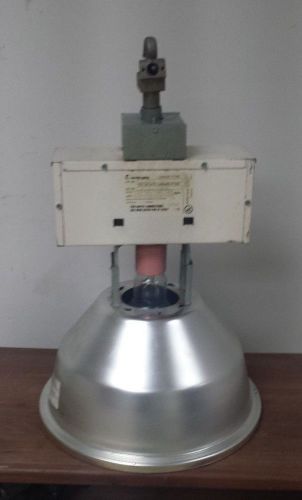 Used Day Brite 400 Watt 120/208/240/277 Metal Halide Aluminum High Bay Lights