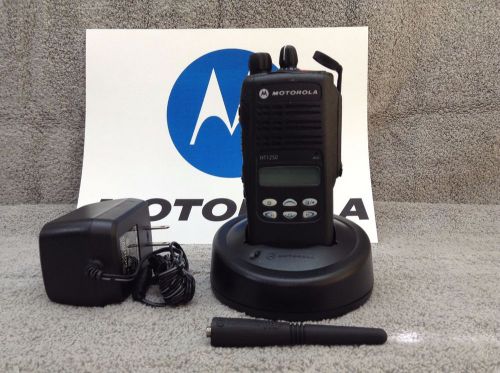 Motorola ht1250 vhf radio limited keypad, new battery, ant. &amp; charger. 128 ch. for sale