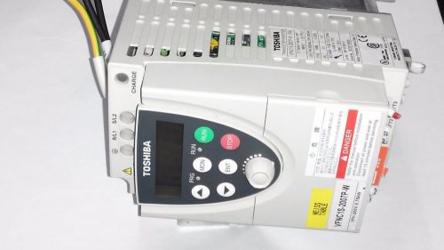 TOSHIBA VFNC1S-2007P-W/R4 TRANSISTOR INVERTER 0.75KW-1HP