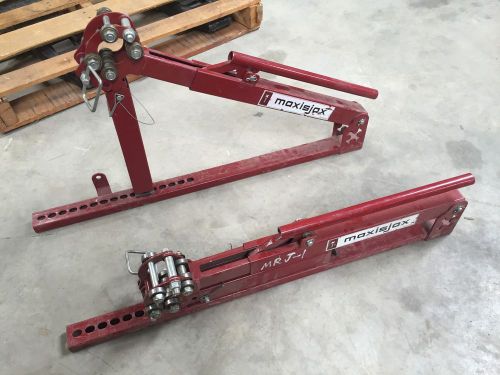 Maxisjax (pair) Reel Stand (Maxis Jax)