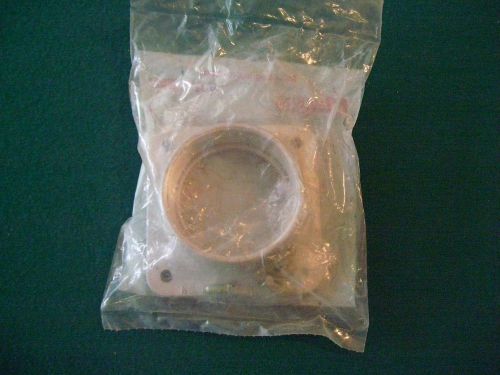 ONE - NEW - MILBANK #A7517, 2&#034; CONDUIT HUB CLOSING PLATE - FITS SIEMENS