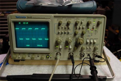 Tektronix 2445 150 MHZ Oscilloscope 4 Channel&#039;s